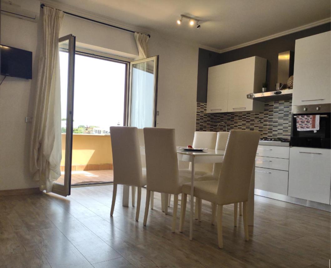 Apartamento Fco Airport - Casa Di Febo Fiumicino Exterior foto